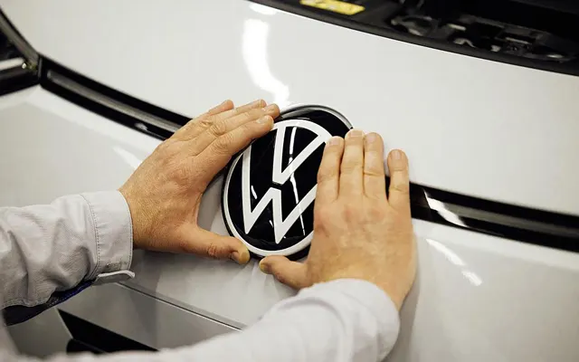 Logo Banner